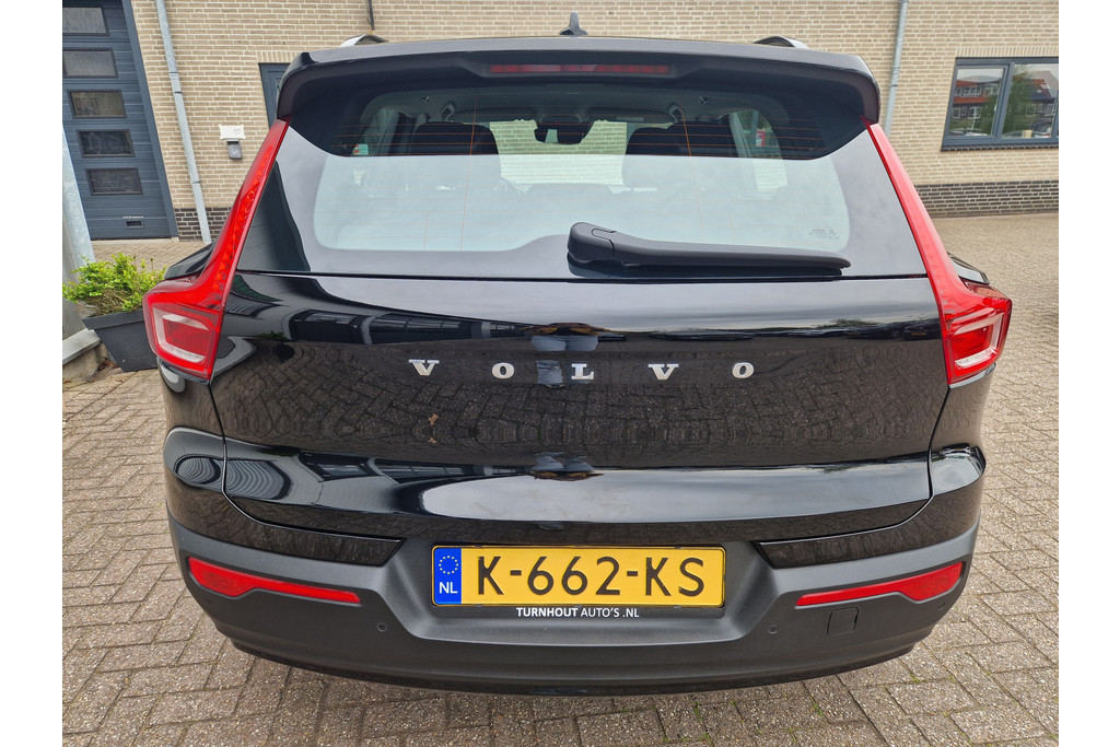 44515432-5.jpg